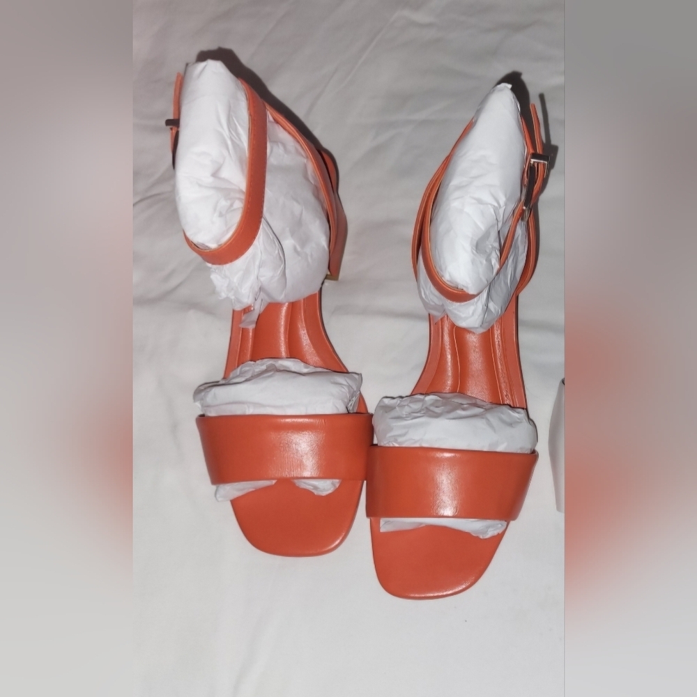 Vince Camuto heels new
